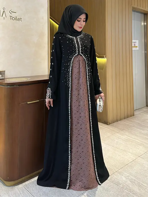 Abaya Faheera oleh Nadeea.id_ Brokat Elegan Mewah untuk Wanita Muslim 4