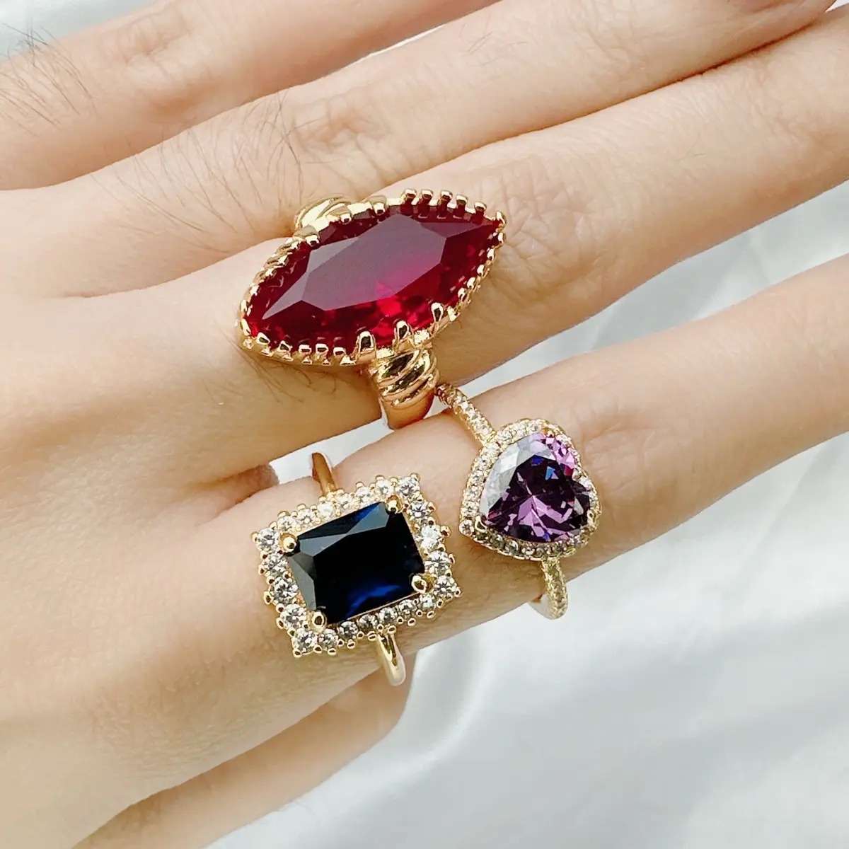 Beli 2 bonus 1 cincin/anting. C12 (02) cincin permata kotak perhiasan wanita xuping