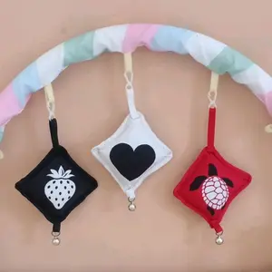 Gantungan Monokrom High Contrast Gantungan Baby Gym Play Mat Merah Putih Hitam