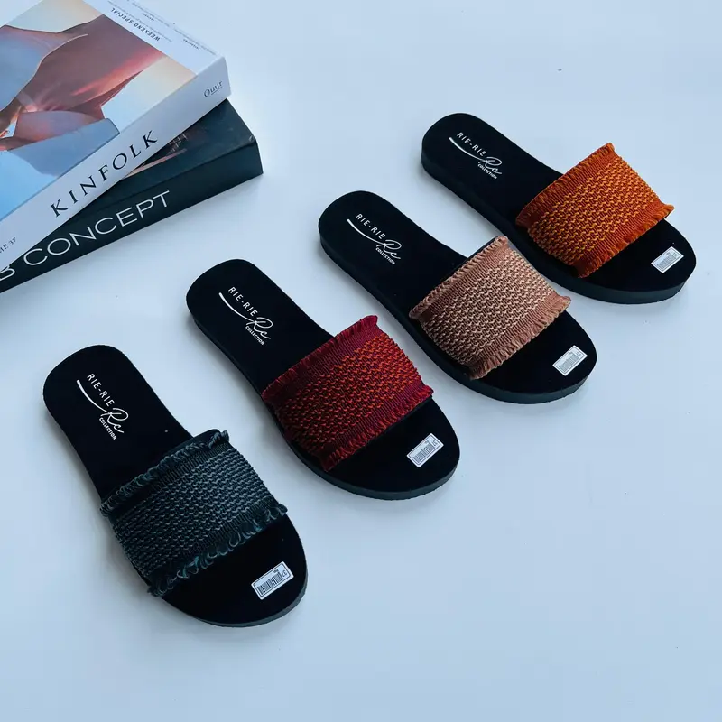 Sandal Perempuan Terbaru Kasual/Sandal Selop Wanita Viral/Sandal Cewe Murah 4