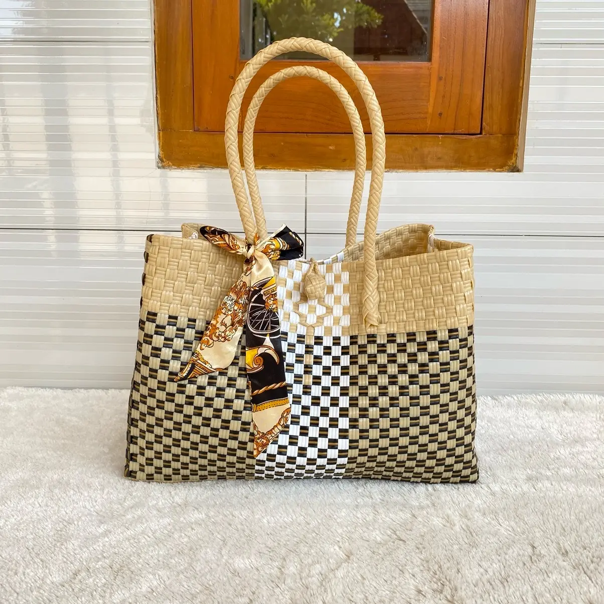 Tas Untuk Ke Pasar Tas Anyaman Wanita TAS BUWUH 10 Kg - Dapat Maksimal 10 Kg, Jally Premium, Pita Gratis totebag mu at banyak tali bisa diatur Black Crossbody & Shoulder Bags