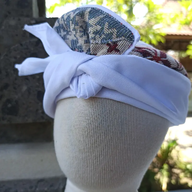 Kamen Jadi Anak Blangket Etnik Pakaian Adat Bali 7