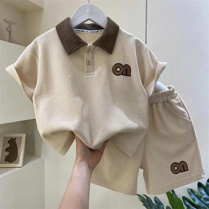 Bộ Cộc Tay Cho Bé Trai Polo Chữ On Chất Vải Cotton Co Giãn 4 Chiều