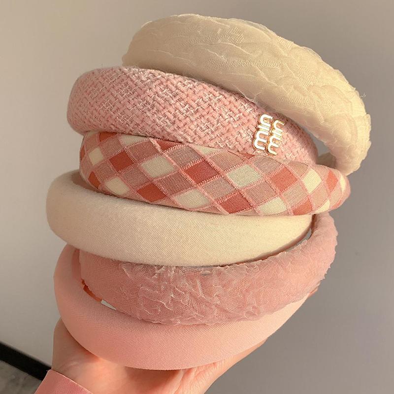 Product Introduction of YANKUN Sweet Style Pink Hairbands Wide-brimmed Face Wash Hair Bundles Fashionable Hairpins and Hair Accessories 20