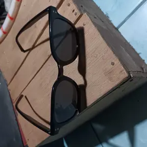 RRNS 207 Kacamata Hitam Korea Vintage Retro Fashion Wanita Pria Sunglass Eyewear Sunglasses