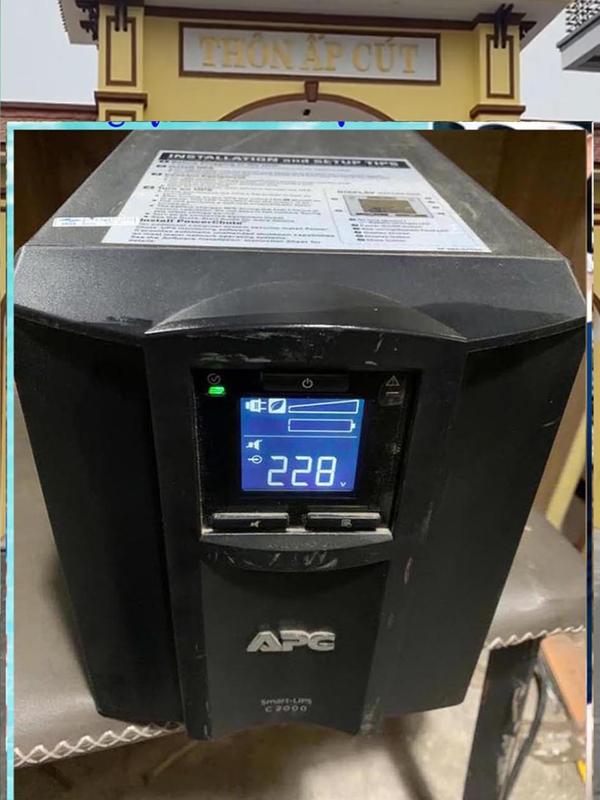 Thanh Lý Bộ lưu điện UPS APC 2000VA 230V LCD - Không Bình