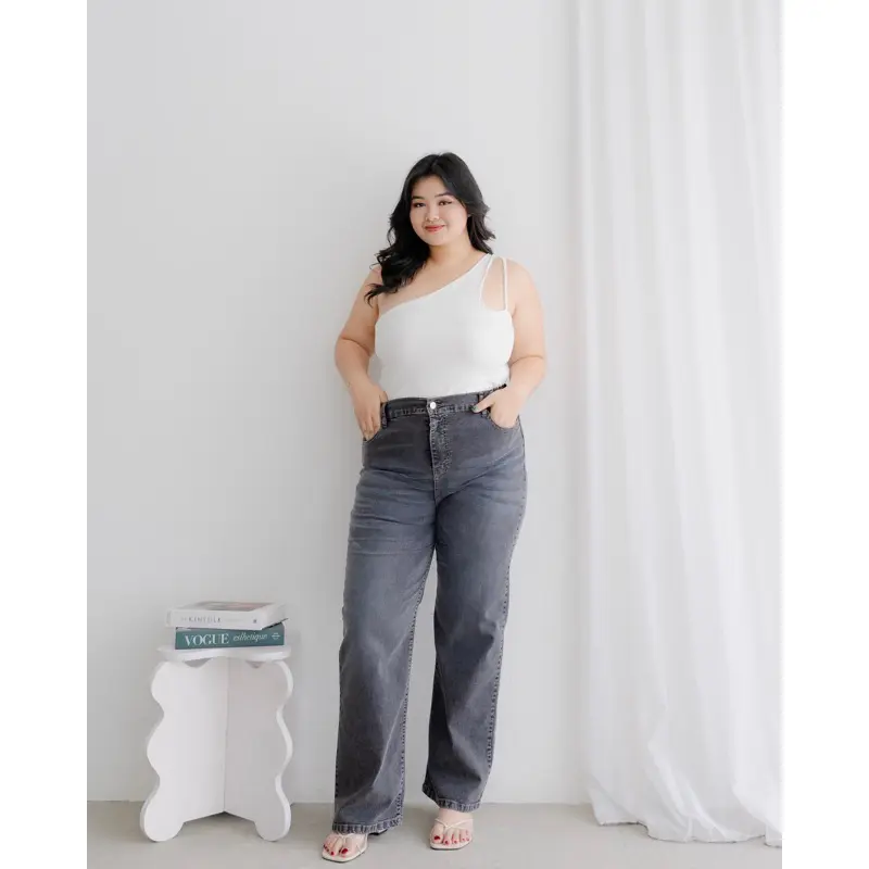 Esme Straight Skinny Jeans