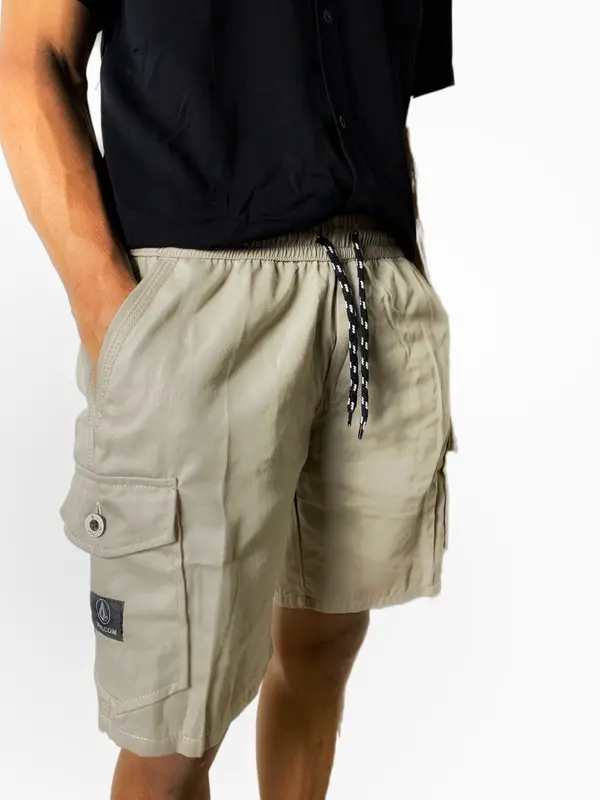 CELANA BOARDSHORT CARGO PINGGANG KARET MODEL DIATAS LUTUT POLOS PRIA/ ada 6 kantong / bahan katun premium nyaman 2