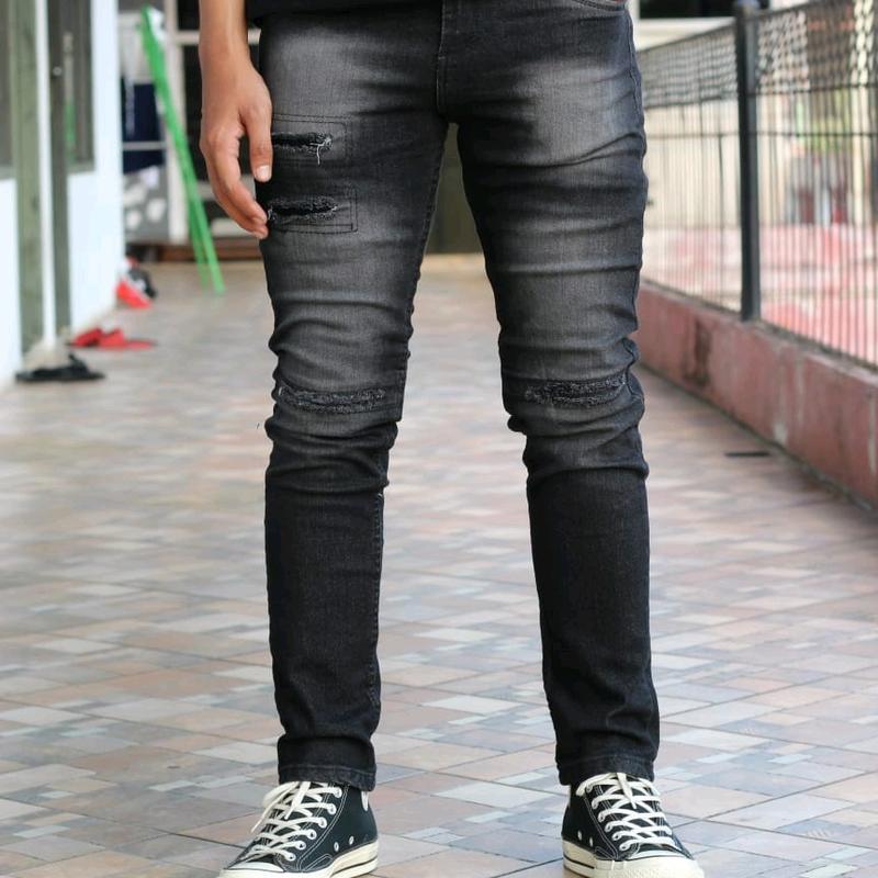 celana jeans panjang hitam sobek distro slimfit Pria Denim Skinny Hitam 0