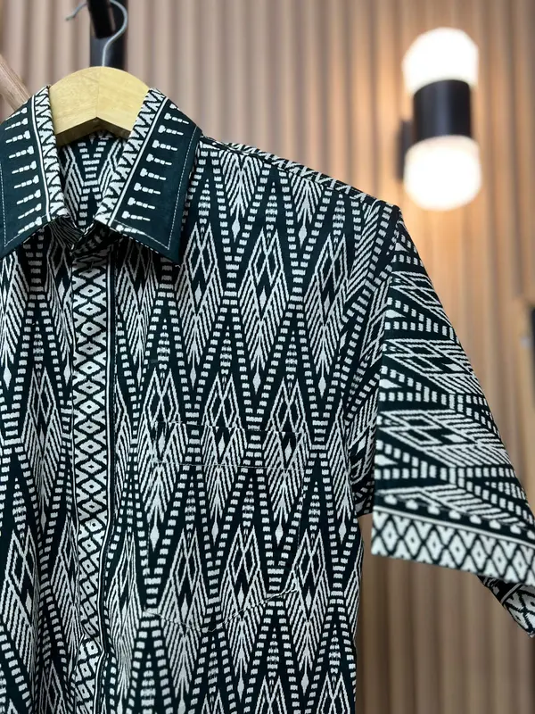 ALTHREE Clothing - KEMEJA Green New Shirt Batik Pria Lengan Pendek 4