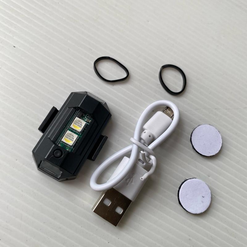 Lampu Kolong Pesawat LED 7 Warna Kedap Kedip dengan Kabel USB dan Tempelan Gratis - Car 4