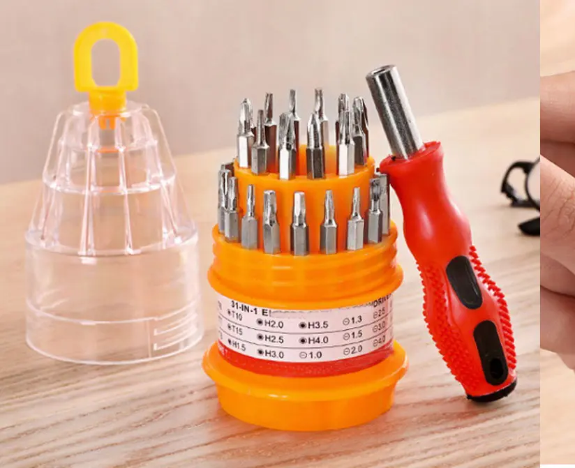 31 in 1 multifunctional screwdriver