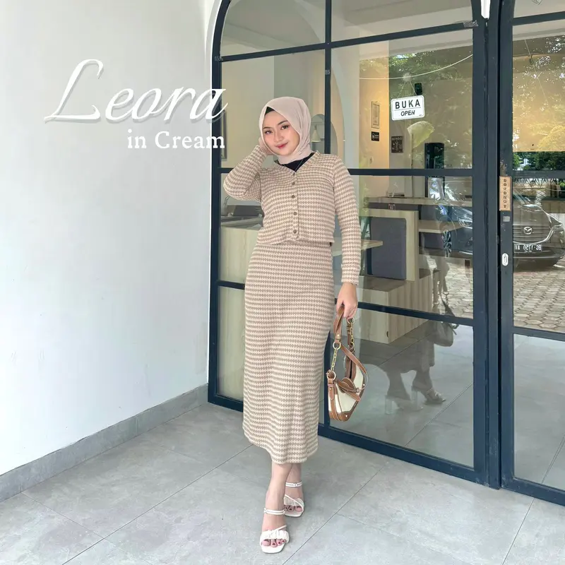 Leora Set - Set Wanita Terbaru - Set Knit Kekinian - Set Rok - Bisa COD - Yhoophii Outfit 3