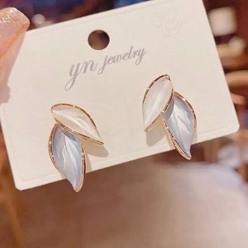 JR16 Anting Wanita Model Korea Bentuk Kotak Segitiga Untuk Wanita Fashion Aksesoris Earrings 2