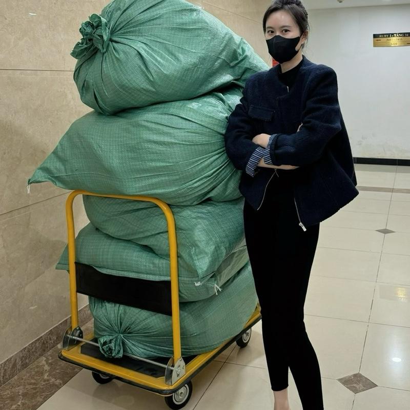    Mã A  bộ áo và quần chân váy lẻ size các mẫu 