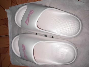 Product Review of E Label - Swiss Sandal Selop Karet Wanita Sandal Slip On Fashion Wanita Kekinian Anti Slip Sendal from l**a ⋆** 3