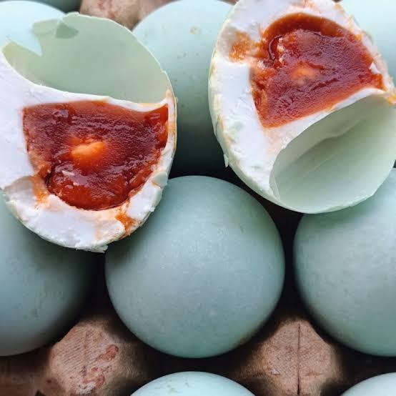 Telur Asin Brebes Masir Ukuran BK Kecil isi 10 butir
