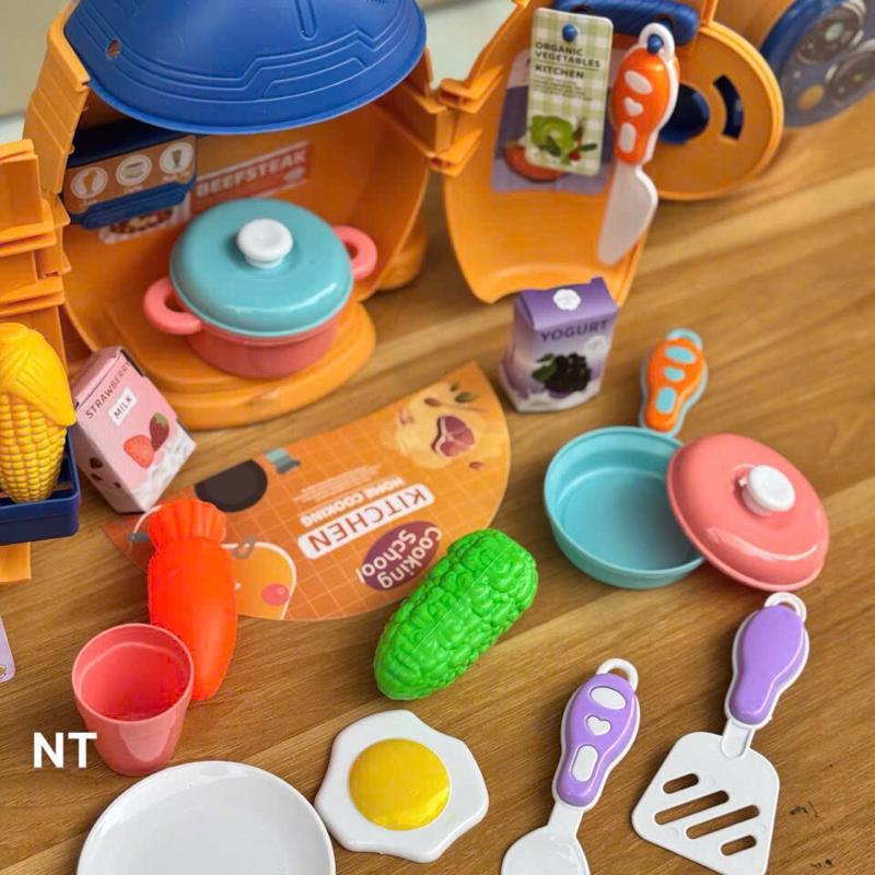 SALE HOT-BỘ ĐỒ CHƠI HƯỚNG NGHIỆP PHÁT TRIỂN IQ CHO BÉ,GỒM PHI HÀNH GIA KĨ SƯ VÀ ĐẦU BẾP.