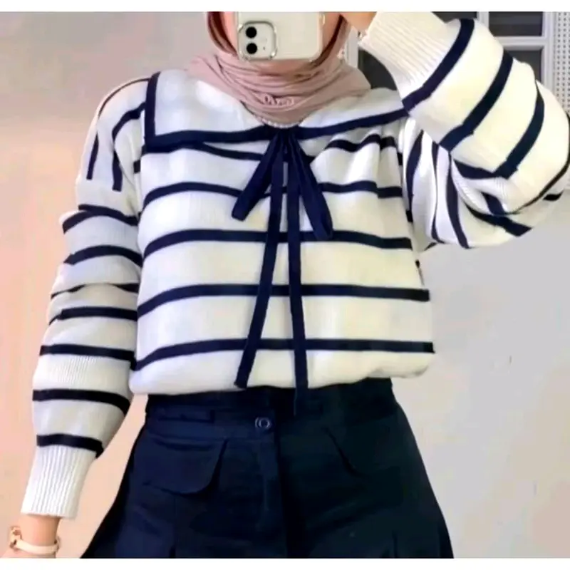 Atasan rajut wanita motif garis kera/blouse rajut wanita berkera Kerah 2