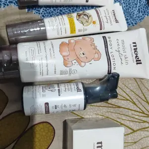 Moell Bundling Skin Protection Body Lotion 185gr & Physical Sunscreen 30gr & Face Cream 40gr - Physical Sunscreen SPF 50(+) PA(++++) - Dengan Microbiome Teknologi Formulasi Dokter