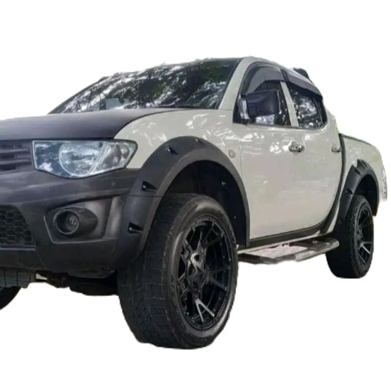 OVER FENDER MITSUBISHI PAJERO SPORT LAMA MODEL BAUD MONSTER TAHUN 2009-2015