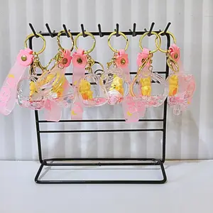 Gantungan Kunci Air Glitter Beruang Akrilik Premium Dengan Dua Pengait Warna Pink Cocok Untuk Tas & Kunci Desain Unik Dan Menarik Bahan Akrilik Premium