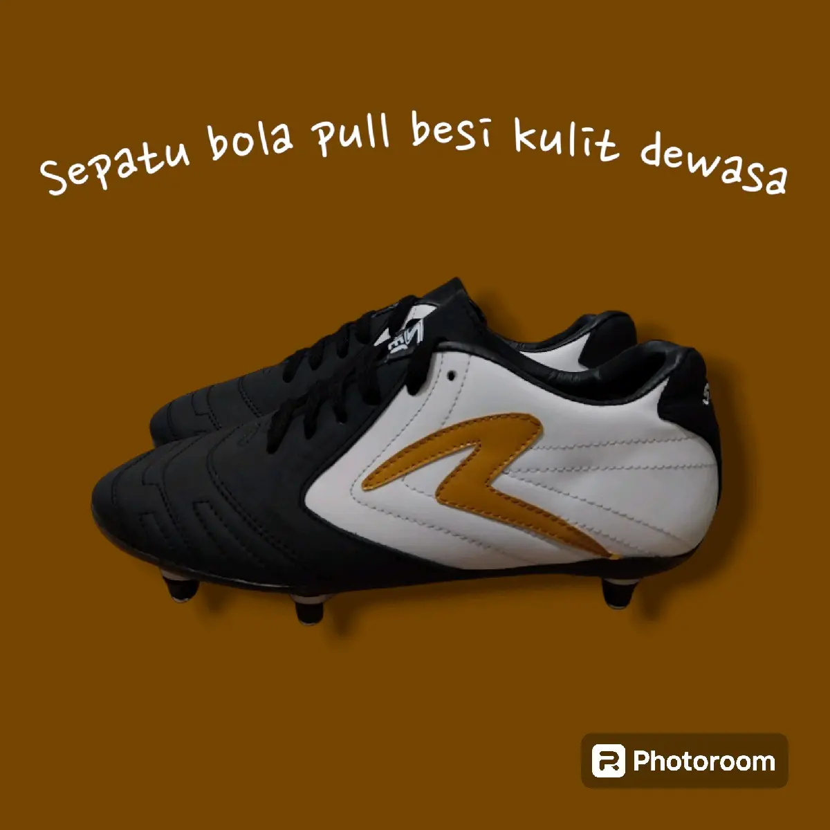 Sepatu Bola Kulit Pull Besi Pria Dewasa (dijahit dan Dipaku)
