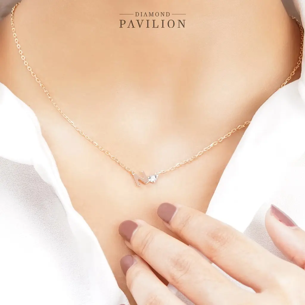 Diamond Pavilion Kalung  Emas Batu Berlian Initial Necklace