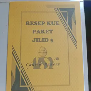 buku resep jilid 3 tentang bolu yg dikukus,carabikang, puding sago, bolu kukus gula jawa.