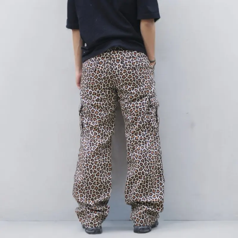 GEVAR Celana Cargo Camo Loreng Loosefit Leopard Skena Casual Pria 1