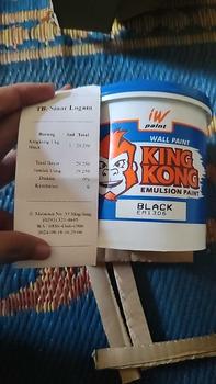 Product Review of CAT TEMBOK 1 KG INTERIOR EKSTERIOR KINGKONG WALL PAINT 18 PILIHAN WARNA KALENG PVC from A**e S**n 0