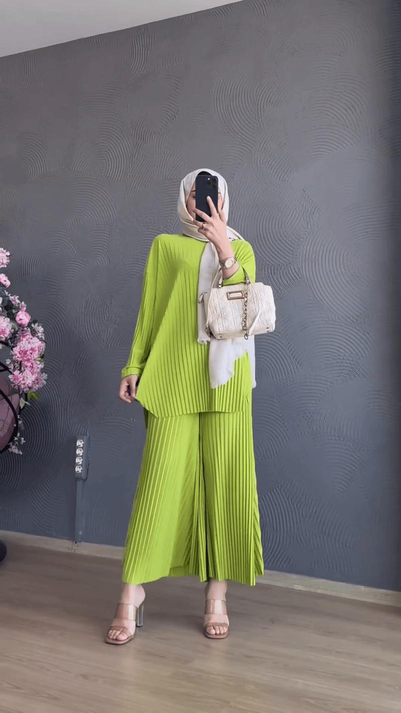 Product Introduction of Women's Clothing 2023 Autumn New Fashion Pleated Temperament Long Sleeve Shirt High Waist Wide Leg Pants Suit 10