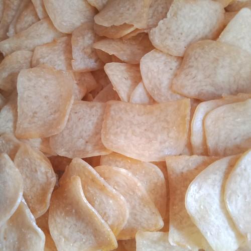 kerupuk udang sari rasa mentah 500gram Food Kering Snacks - TikTok Shop ...