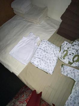 Product Review of PAKET LENGKAP 39 PCS BAJU BAYI NEWBORN BARU LAHIR BAHAN KATUN LEMBUT TERLARIS SNI Parsel from N**e 2