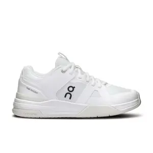 Sepatu Tenis & Padel On The Roger Club House White Olahraga