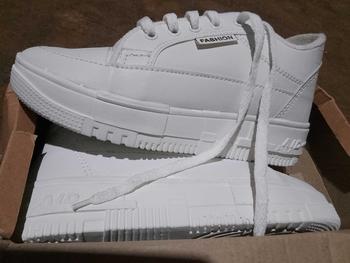 Product Review of Sepatu Sneakers DHEA Putih Ringan dan Stylish untuk Aktivitas Olahraga Kasual - Shoes, Casual skena from n**y 1