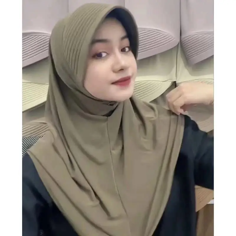 Hijab Pet Tebal / Bergo Pet Tebal Ukuran M 0