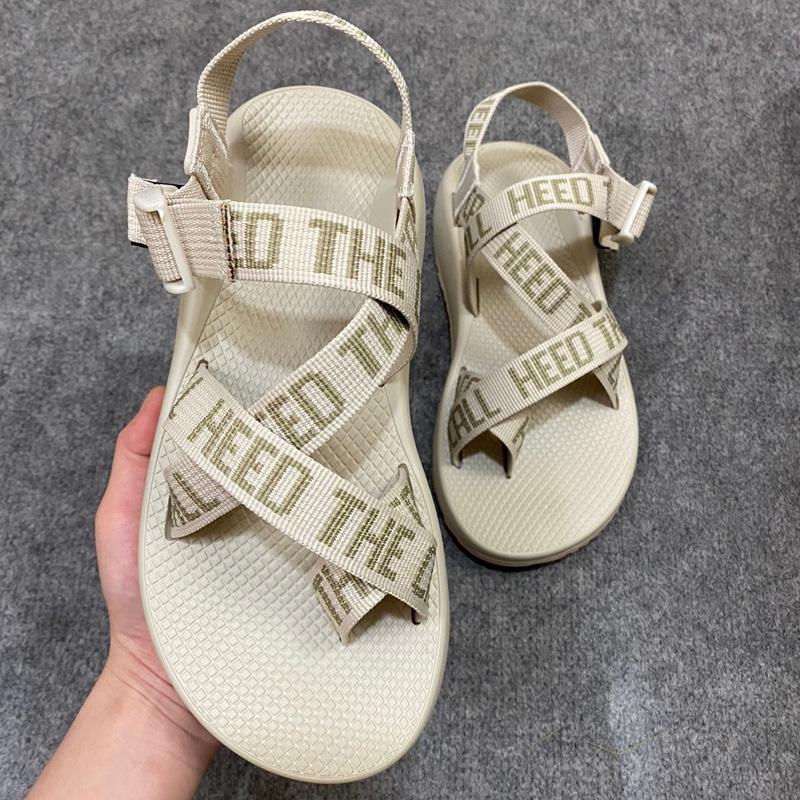 Xỏ Ngón ( đế thơm quế) Màu Dây Trắng Kem Chữ- Đế Kem. Size 38-43 Đế cao supu đi êm và đầm chân. Giày Dép Sandal Chaco Nam