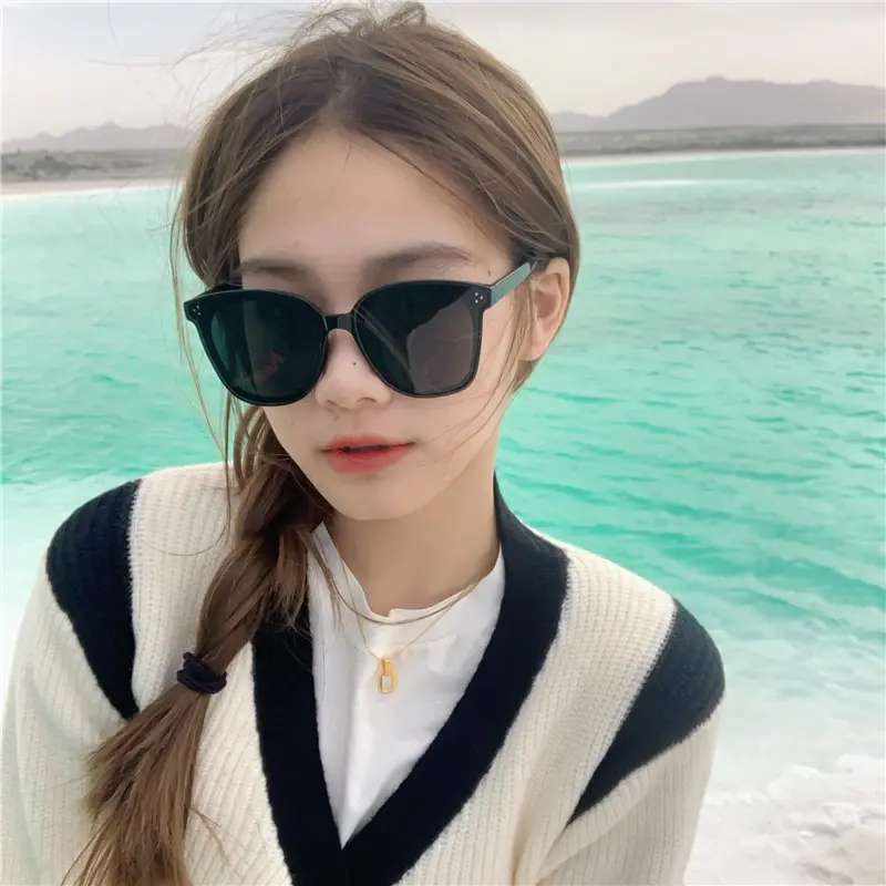 COD ❤️ Kacamata Hitam Korean Fashion / Sunglassess Wanita & Pria Unisex—yy 1