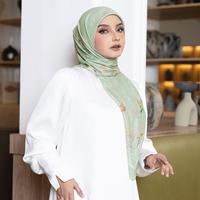 Gambar MANDJHA Arielle Sage Scarf By IVAN GUNAWAN - Jilbab Hijab Segi Empat Motif ORIGINAL MANDJHA dari Mandjha Ivan Gunawan Kota Bandung 4 Tokopedia