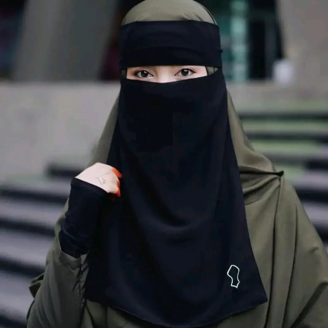 CADAR NIQAB BANDANA MOTIF TEROMPAH/ NIQAB TEROMPAH PANJANG/Cadar Bandana Manik Terompah Nyaman Hitam Ceruty Arab Hitam Silky Lembut Muslim