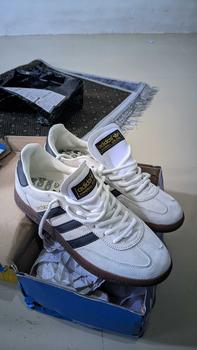 Product Review of sepatu kasual spesial white black from n**g 2
