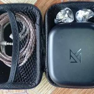 Dompet Tempat Charger Kabel Headset USB / Kotak Pouch Penyimpanan Charger Kabel Serbaguna / Mini Pouch Multifungsi