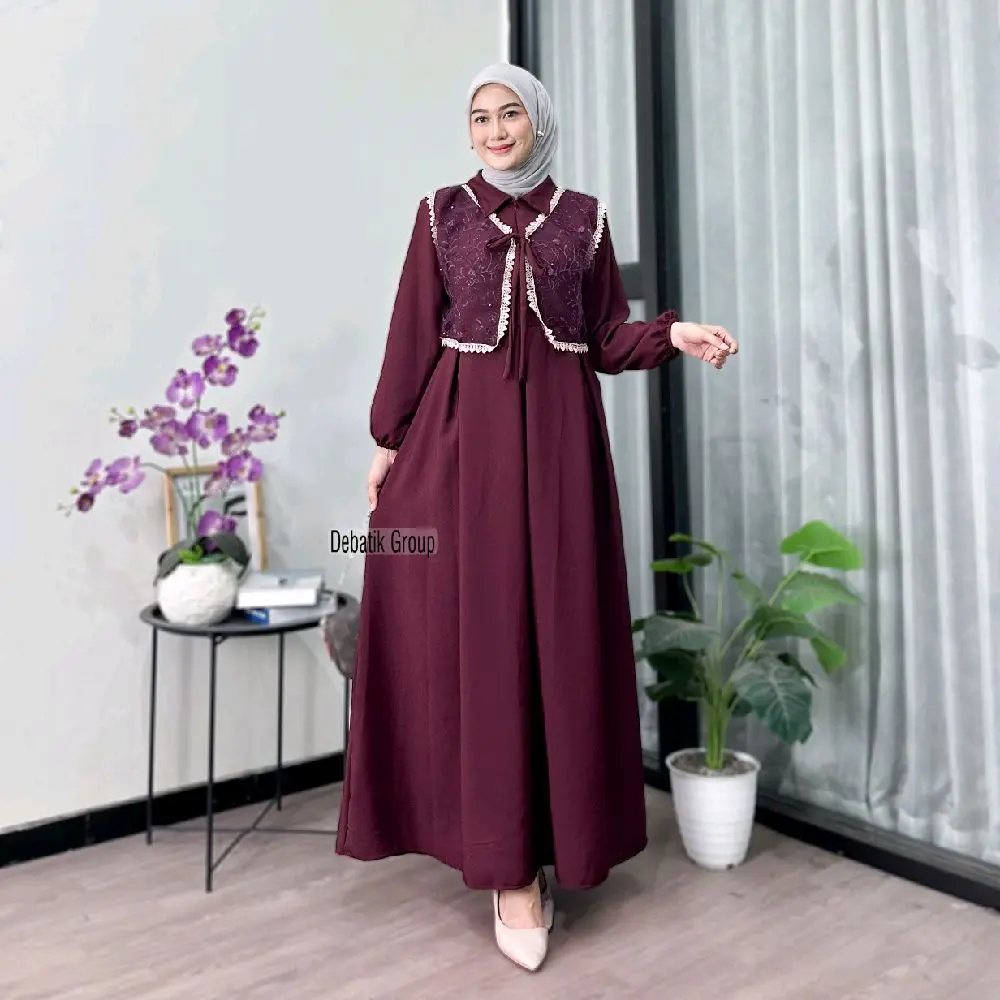 Debatik - Kinnar dress maxi gamis outfit remaja simpel elegan burgundy korean style baju dress lebaran 2025 Muslim Wanita Pesta Mewah Syari Shakila Premium Mix Brukat aplikasi Renda Cantik Simple Nyaman