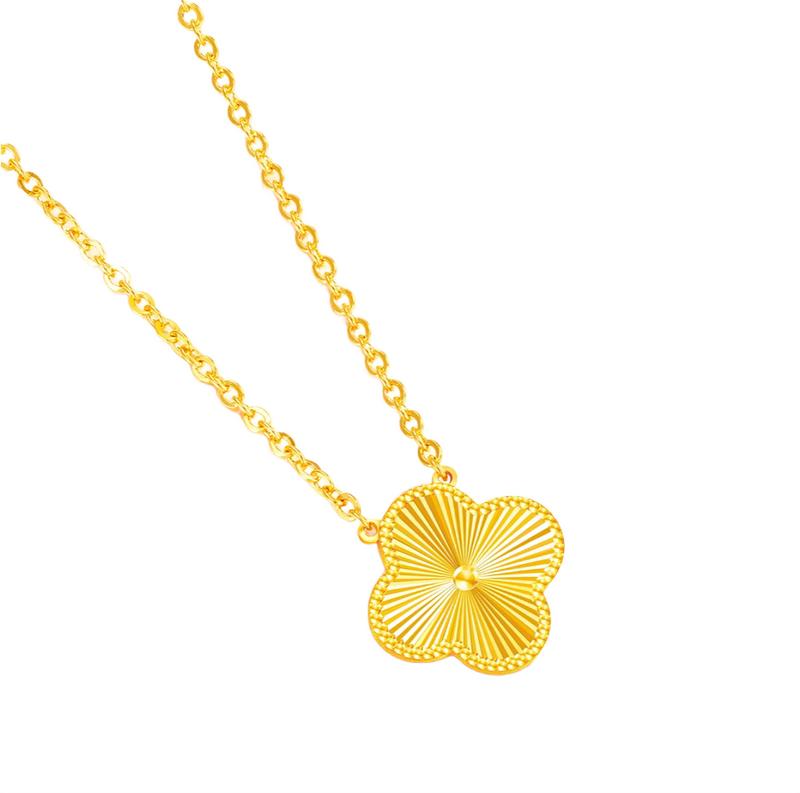 Product Introduction of 【Chow Tai Seng】Au999 Pure Gold 24K Clover Shining 5G Jewelry Set 8