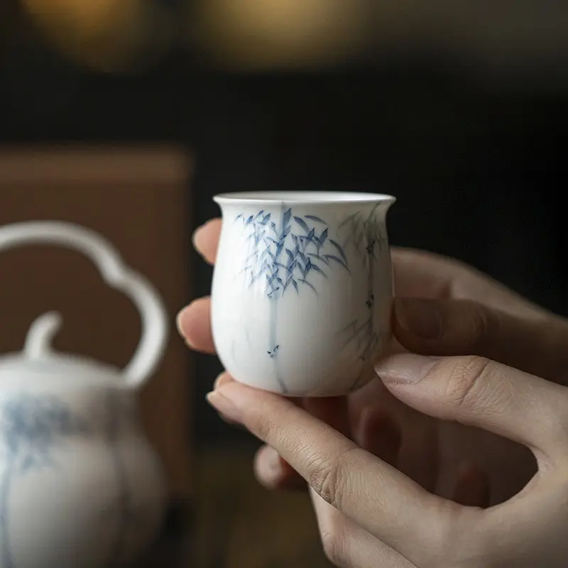 First-class jade-clay thin tire white porcelain kongfu tea cup,tea ceremony drink cup,home ceramic teaware hand-painted bambo graph melon shape tea cup single