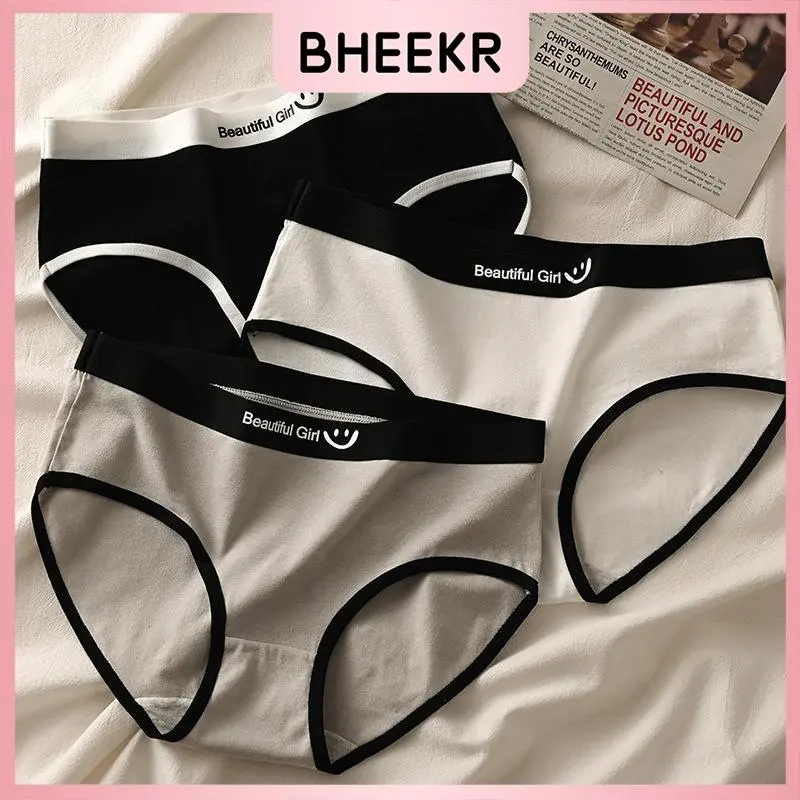 Women's Pure Cotton English Pattern Milk Silk Underwear Simple Mid-waist Cute Women's Briefs