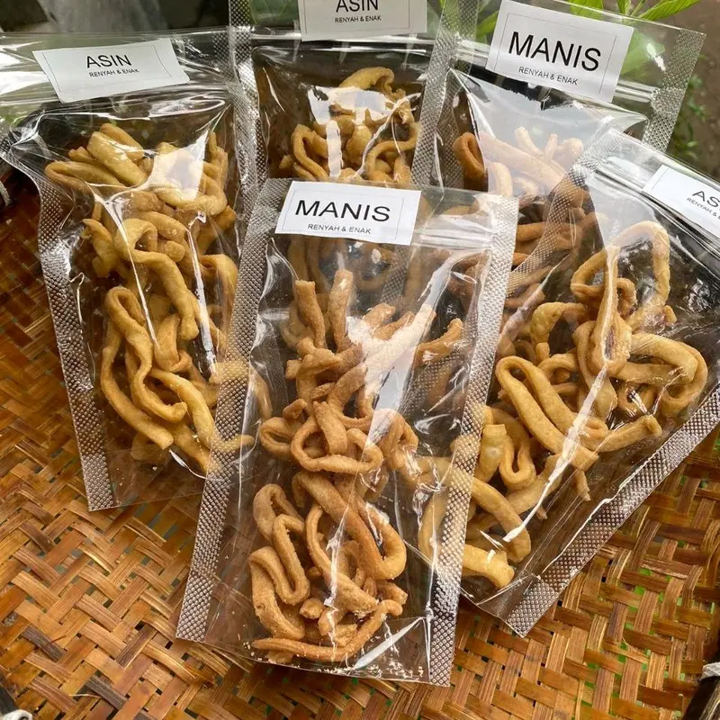 Cemilan Adas 100gram Makanan ringan  Manis dan Asin Jajanan murah enak Camilan 3