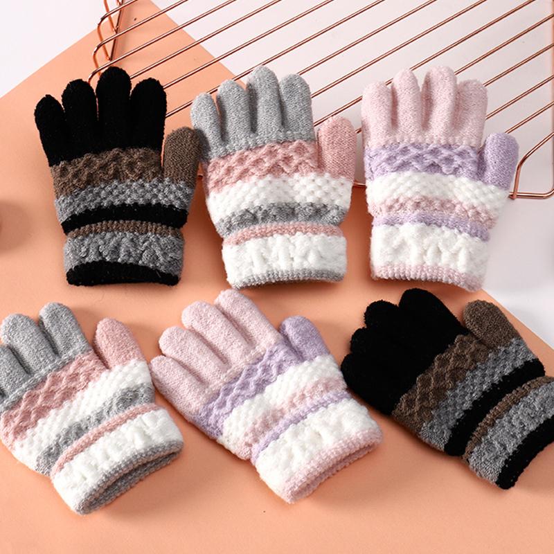Product Introduction of Winter Striped Baby Knit Gloves Colorful Newborn Warm Finger Gloves Girls Boys Elastic Warm Gloves 23