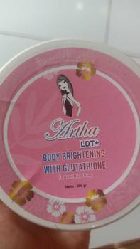 Product Review of [ARTHA LDT] BUY BLEACHING + AHA BODY SERUM [BRIGHTENING WITH GLUTATHIONE & COLLAGEN]  Lightening Wanita from Z**p 1